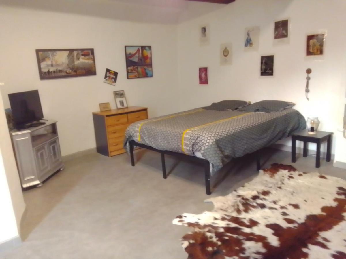 La Fontaine Apartment Мустие Сен Мари Екстериор снимка